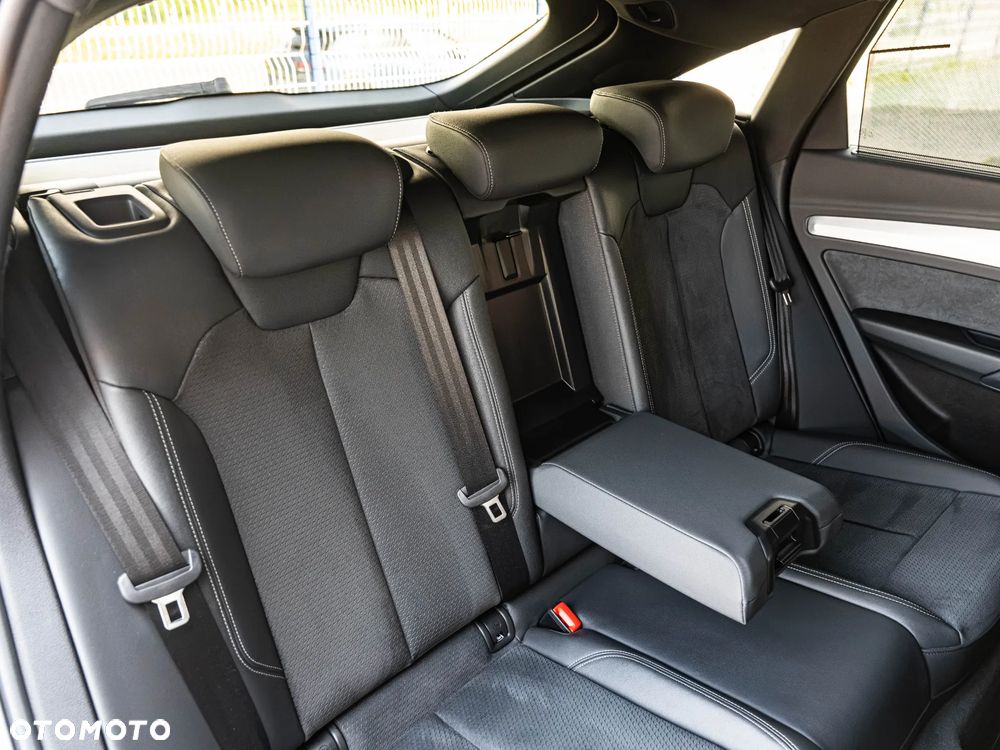 Audi Q5 Sportback 40 TDI quattro S tronic S line - 26