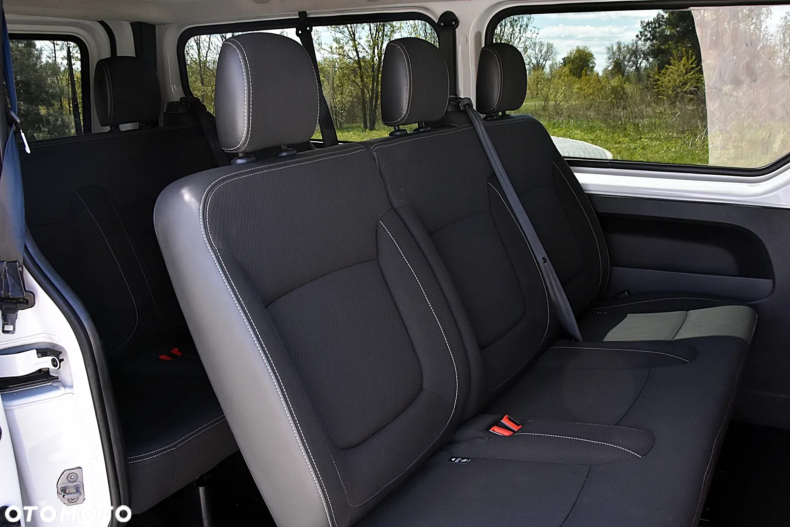 Nissan NV300 - 23