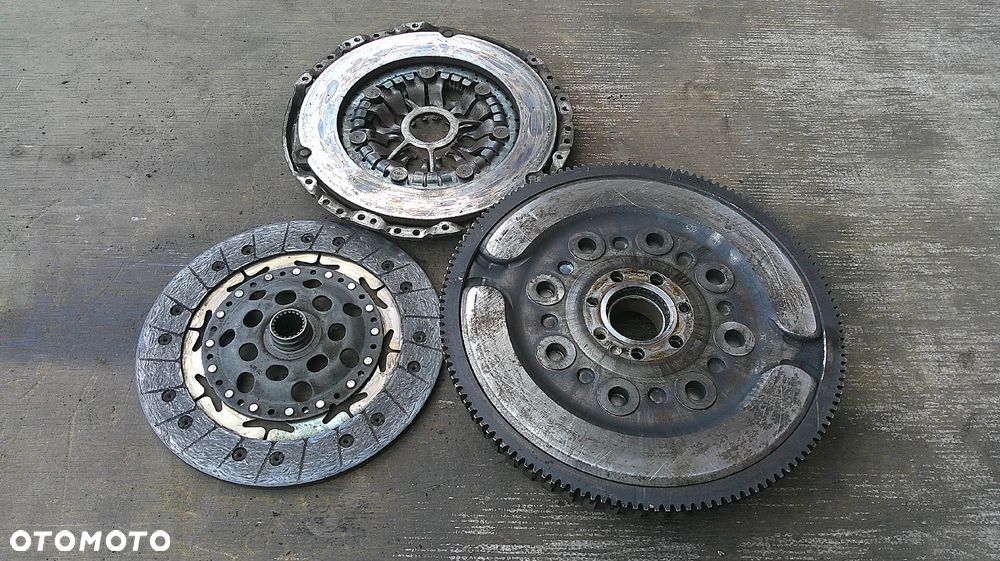 RENAULT MEGANE 2 II 1.9 DCI 120KM KOŁO DWUMASOWE  SPRZĘGŁO - 11