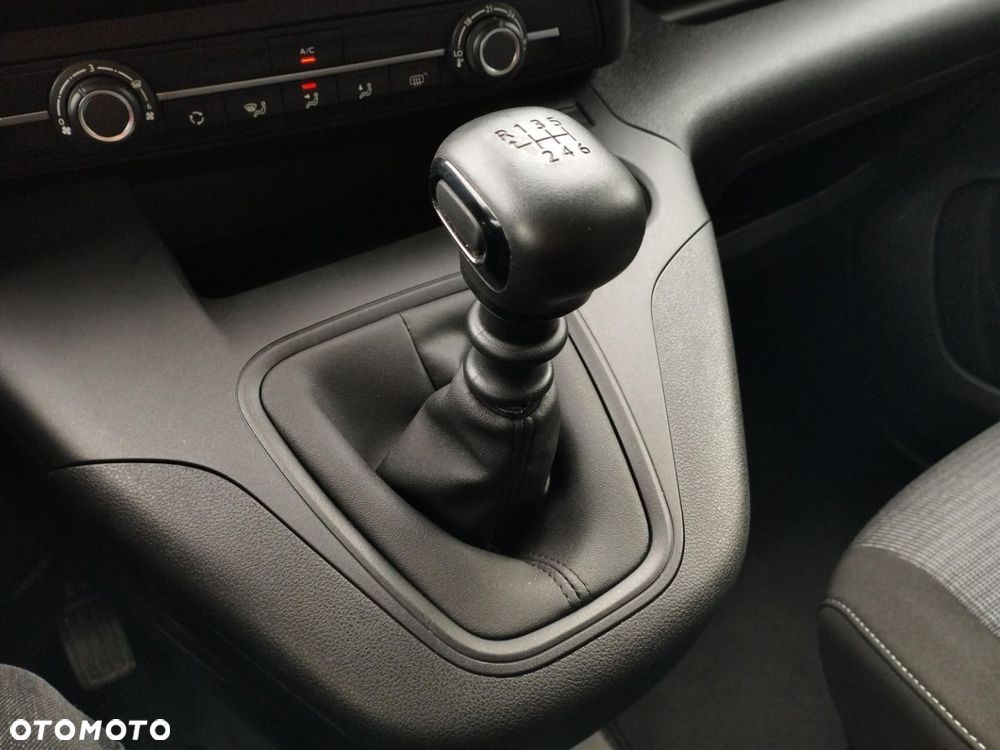 Toyota Proace City Verso - 19