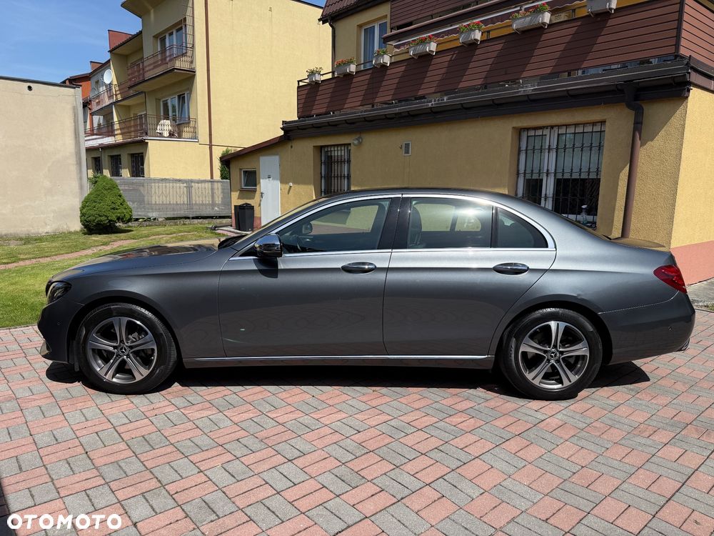 Mercedes-Benz Klasa E 200 4-Matic 9G-TRONIC - 29