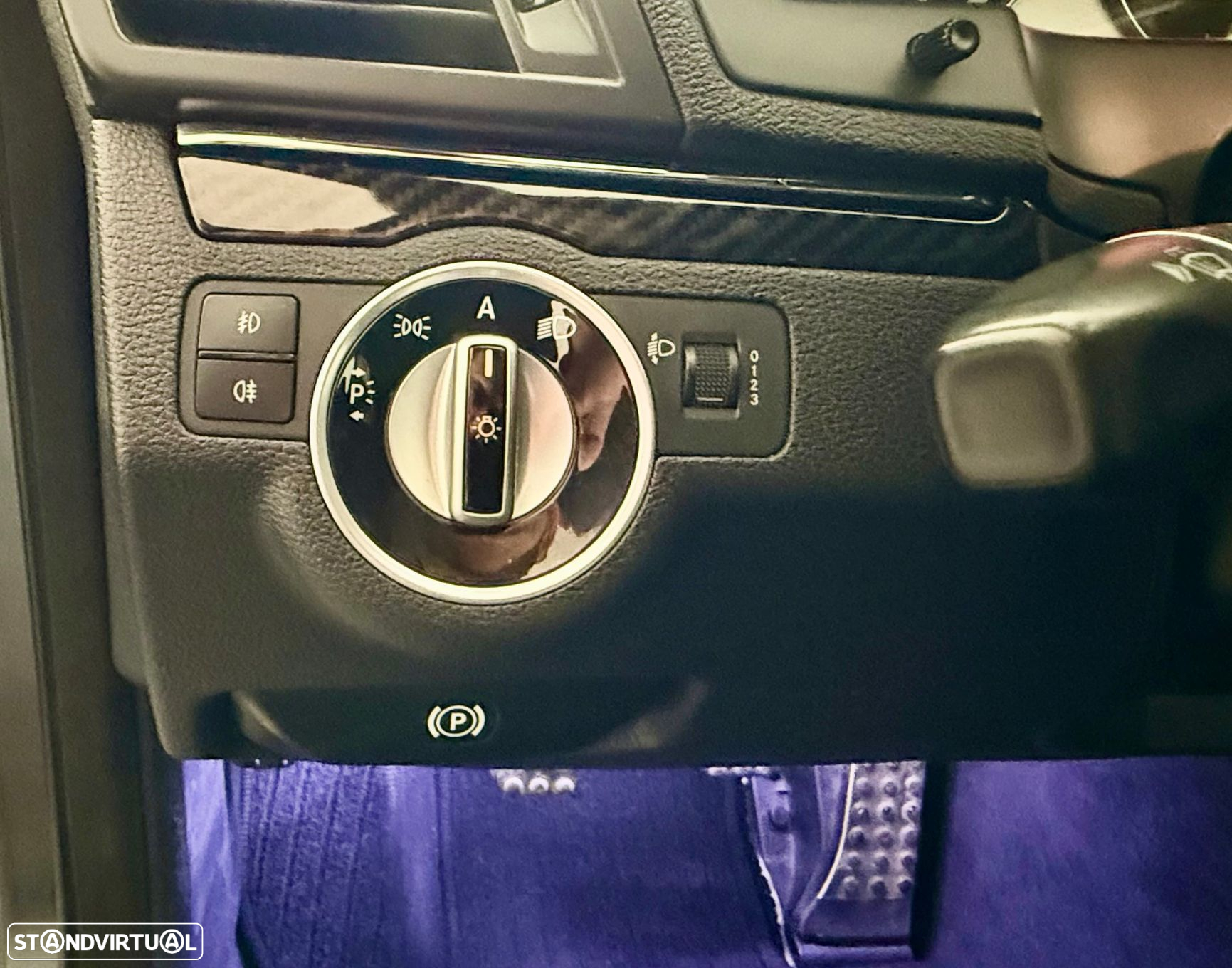Mercedes-Benz E 220 CDi Avantgarde BlueEfficiency - 30