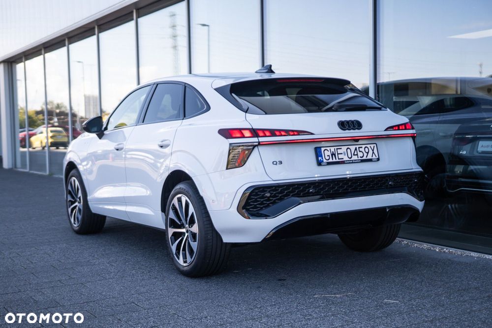 Audi Q3 Sportback TFSI mHEV 110 kW S tronic - 4