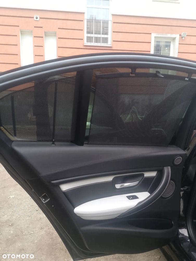 BMW Seria 3 320d - 13