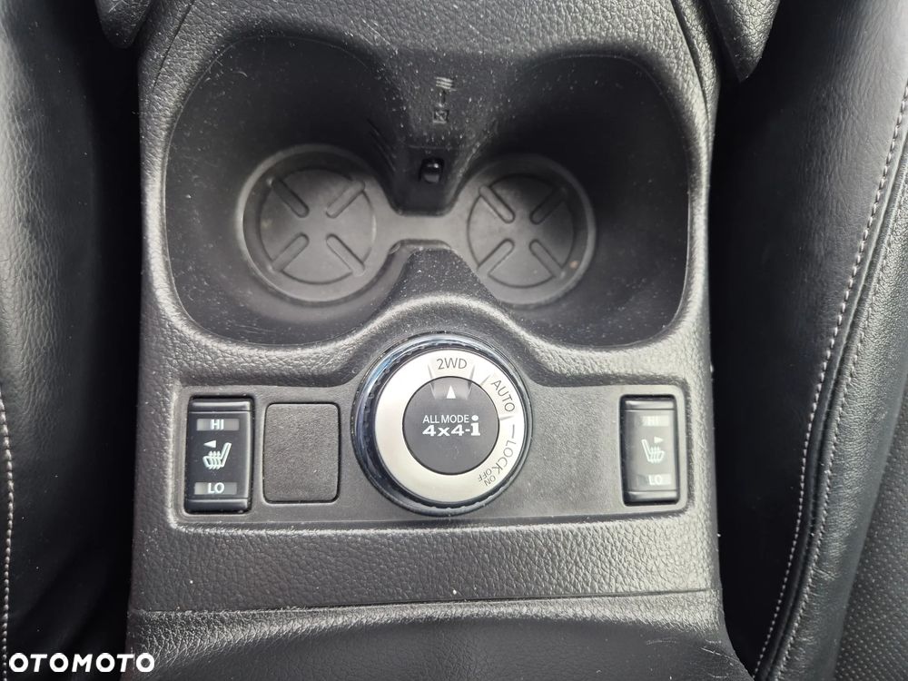 Nissan X-Trail 1.6 DCi Tekna 4WD EU6 - 22