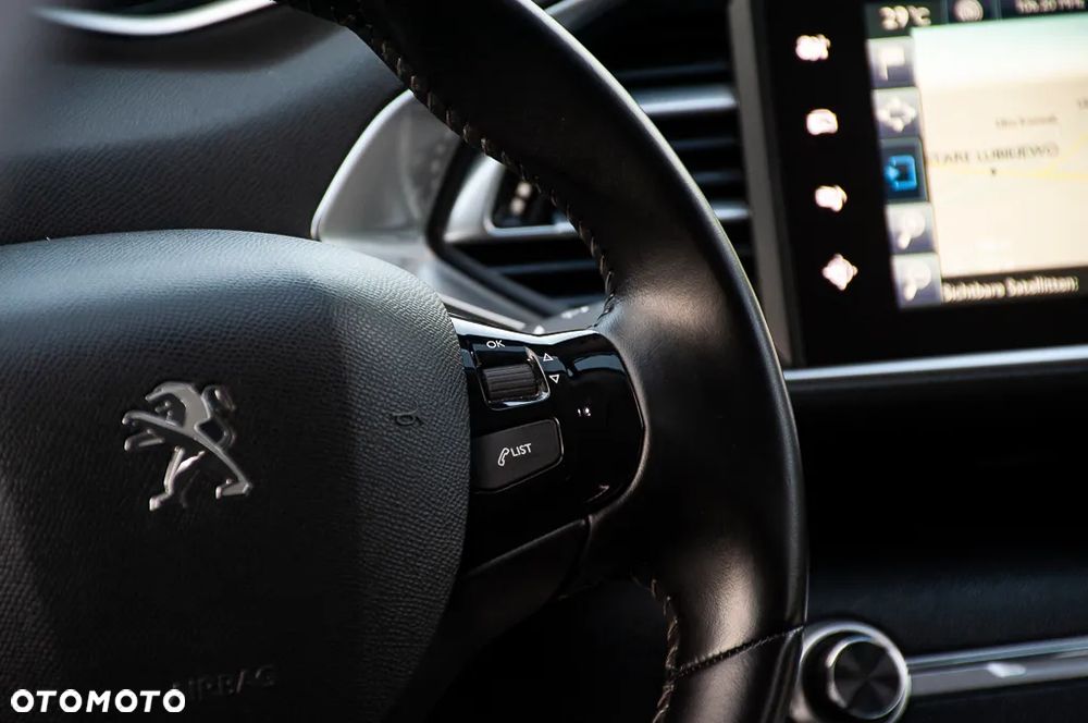 Peugeot 308 BlueHDi FAP 150 EAT6 Stop & Start Allure - 37