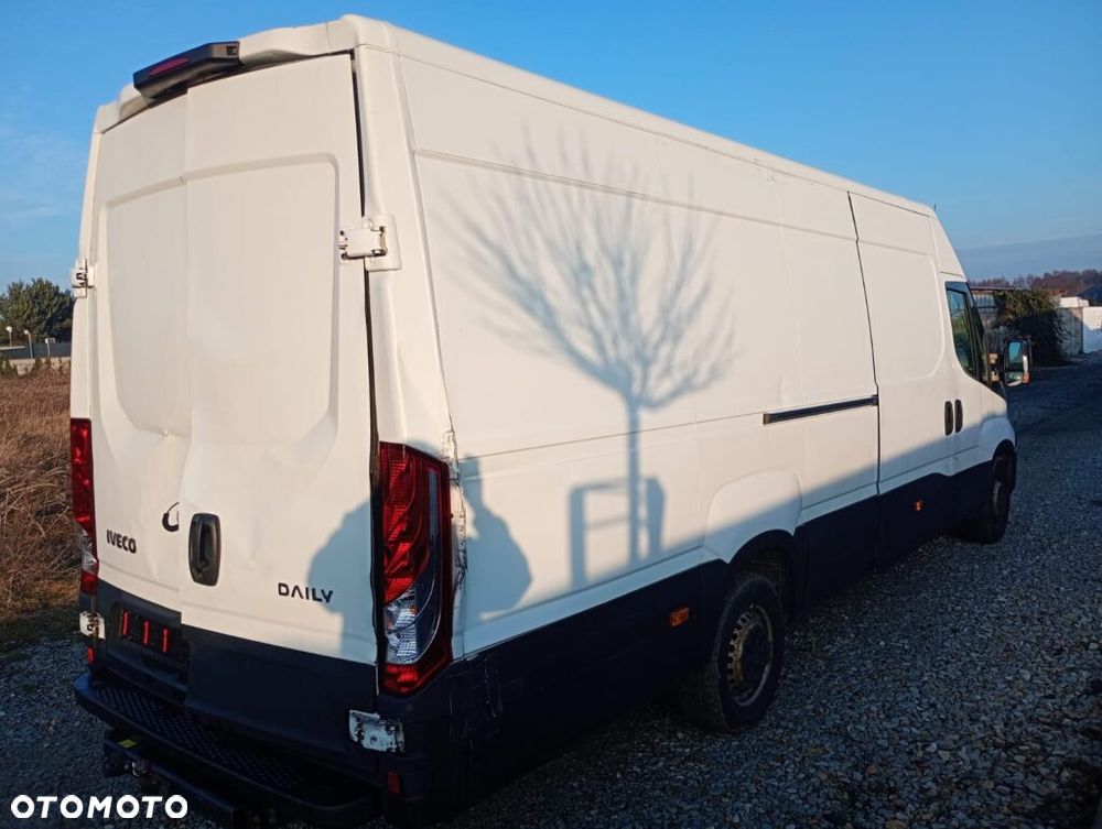 Iveco 35S15 - 7