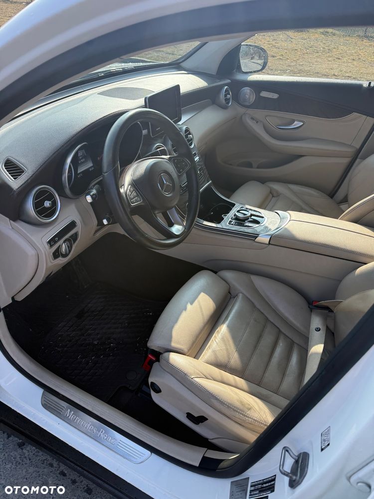 Mercedes-Benz GLC - 10