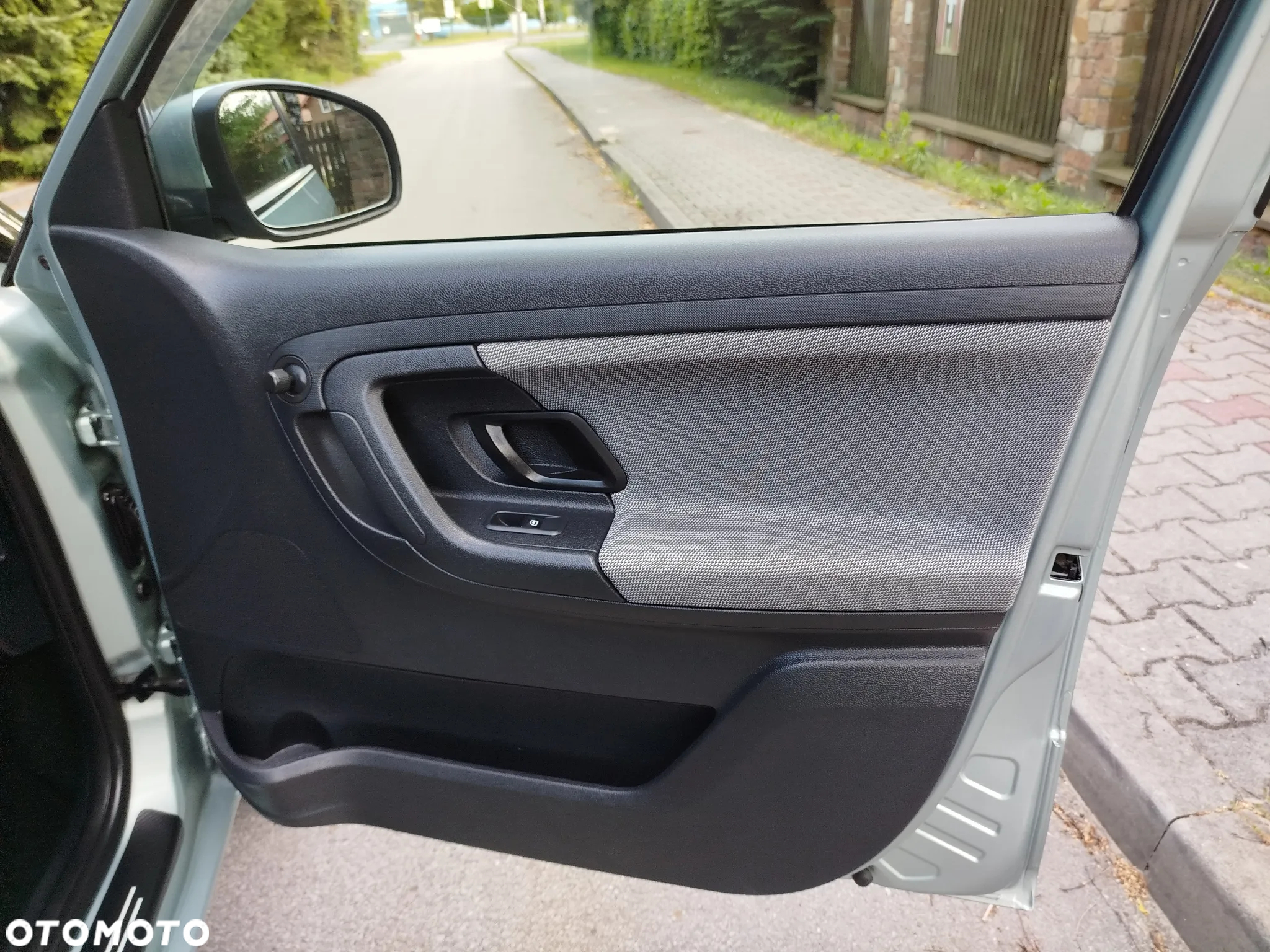 Skoda Fabia 1.4 16V Ambiente - 23