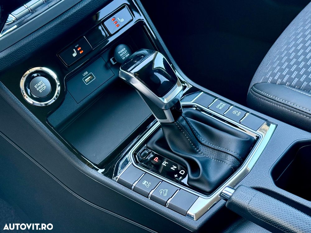 SsangYong Korando 1.5 GDI Turbo AT Business Edition - 19