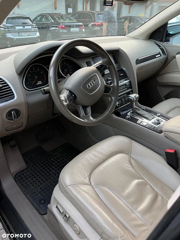 Audi Q7 3.0 TFSI Quattro Tiptronic - 9