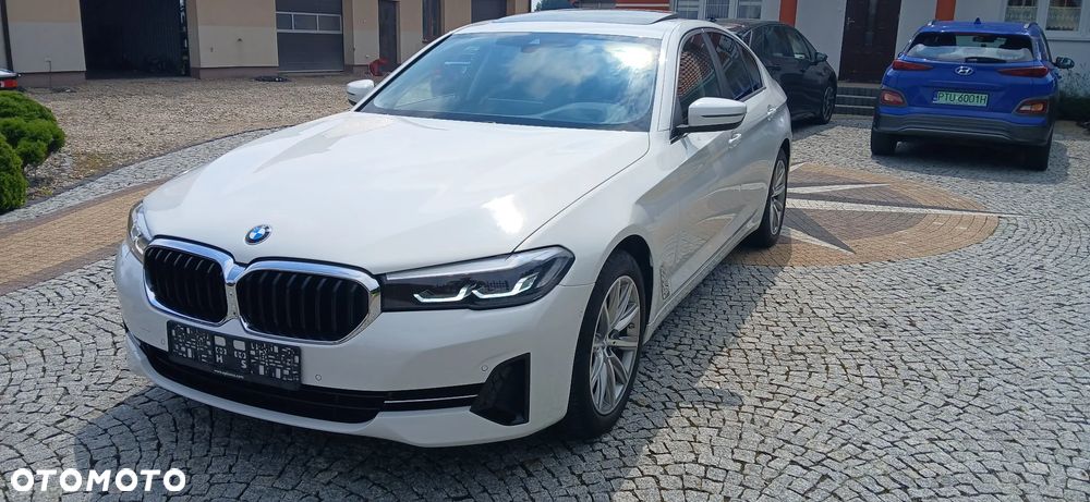 BMW Seria 5 530i GPF Luxury Line sport - 6
