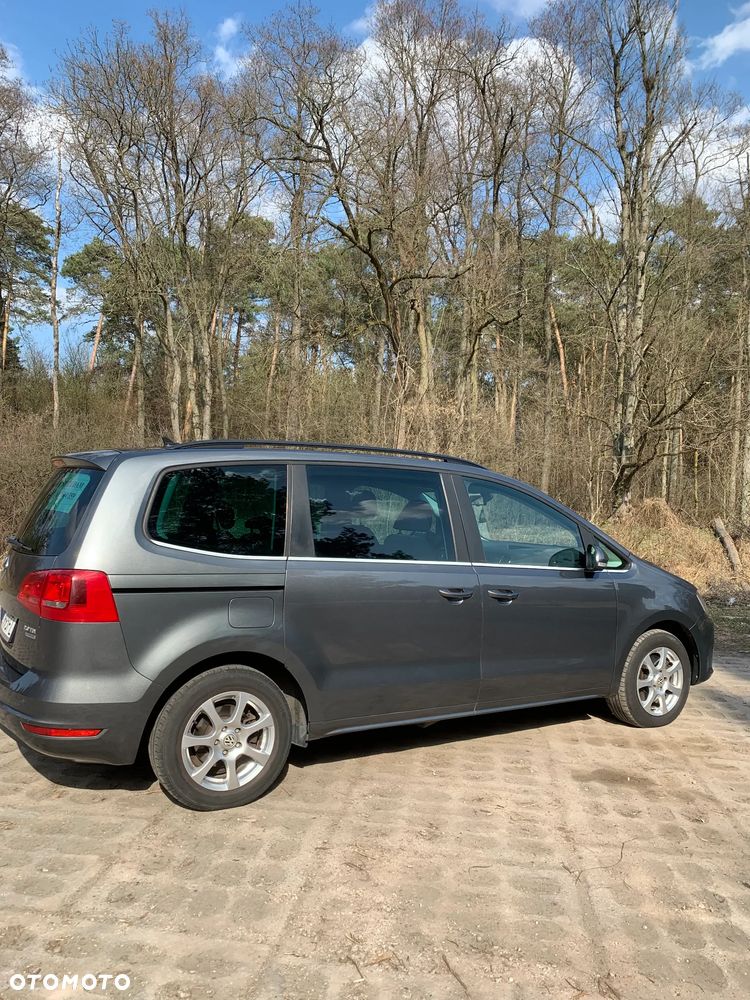 Volkswagen Sharan 2.0 TDI 4Motion BlueMotion Technology Comfortline - 4