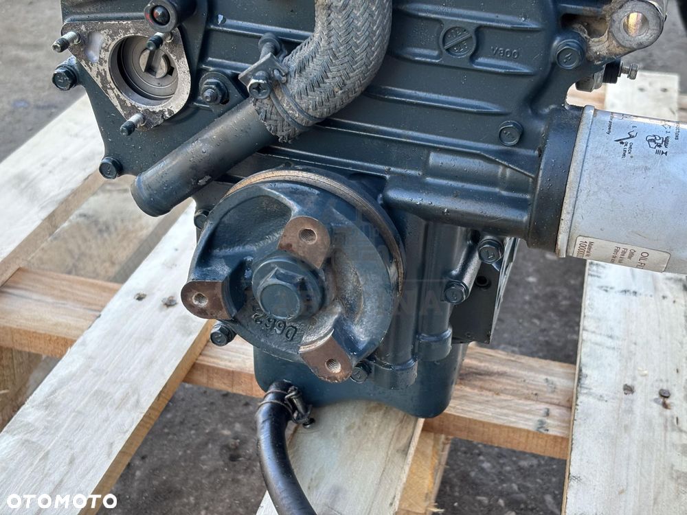 Kubota D722 D722-EF01 Silnik Słupek Pokrywa Blok Głowica Miska Tłok Klawiatura CZĘŚCI - 13