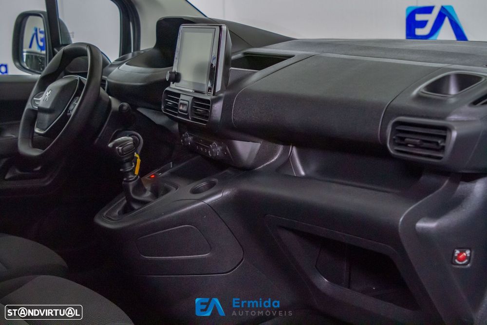 Peugeot Partner 1.5 BlueHDi Asphalt Standard - 26