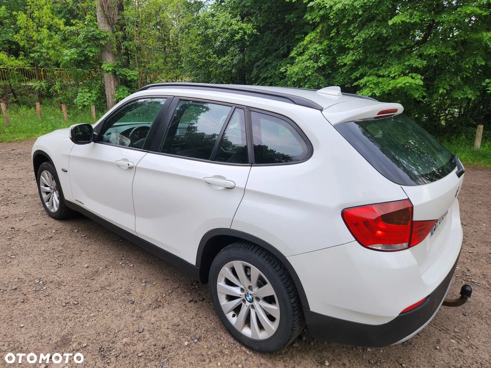 BMW X1 xDrive18d xLine - 15
