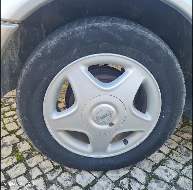 Opel Astra Caravan 1.4i 16V - 4