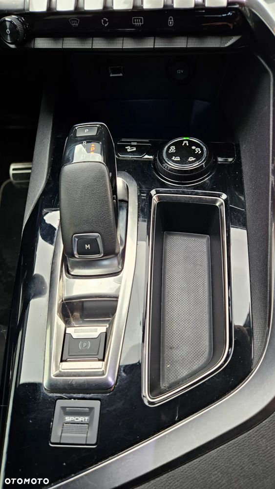 Peugeot 3008 2.0 BlueHDi GT S&S EAT8 - 25