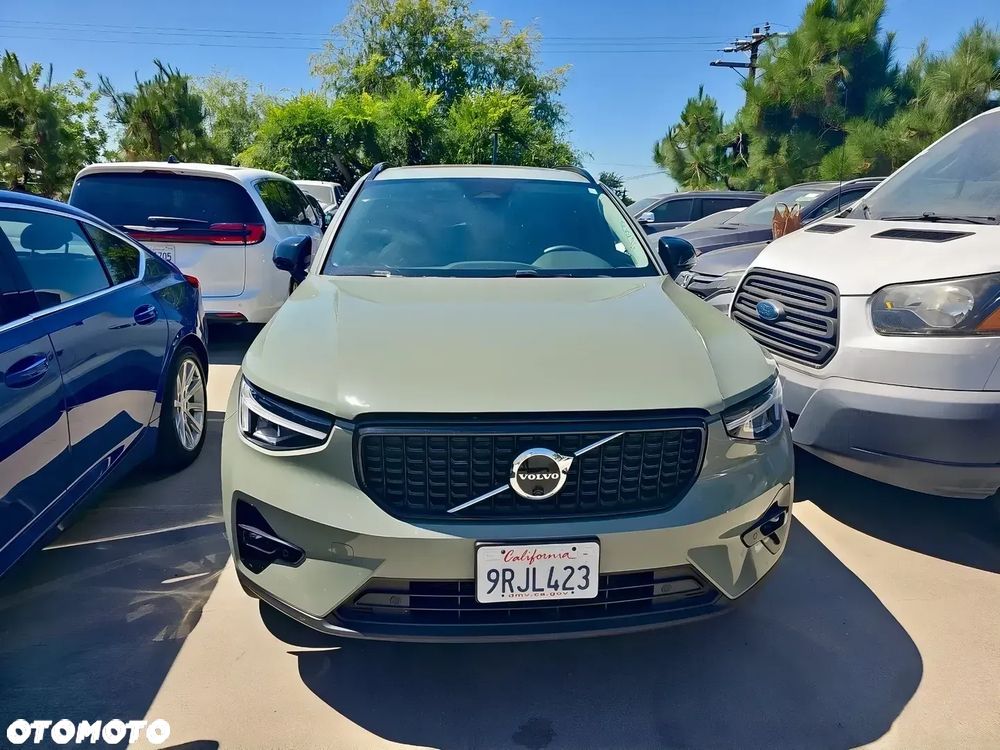 Volvo XC 40 B5 AWD Ultimate Dark - 7