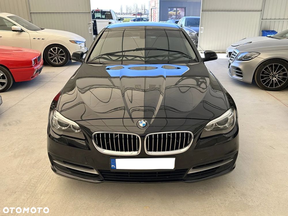 BMW Seria 5 520d Luxury Line - 10