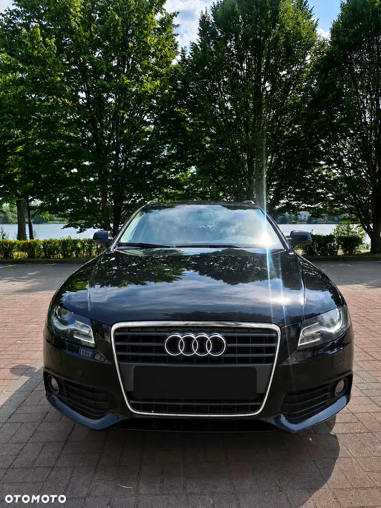 Audi A4 Avant - 1