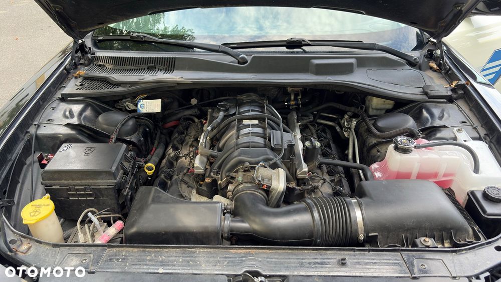 Dodge Charger 5.7 V8 RT - 11