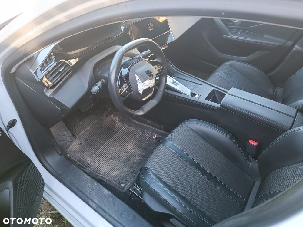 Peugeot 308 1.5 BlueHDi Active Pack S&S EAT8 - 11