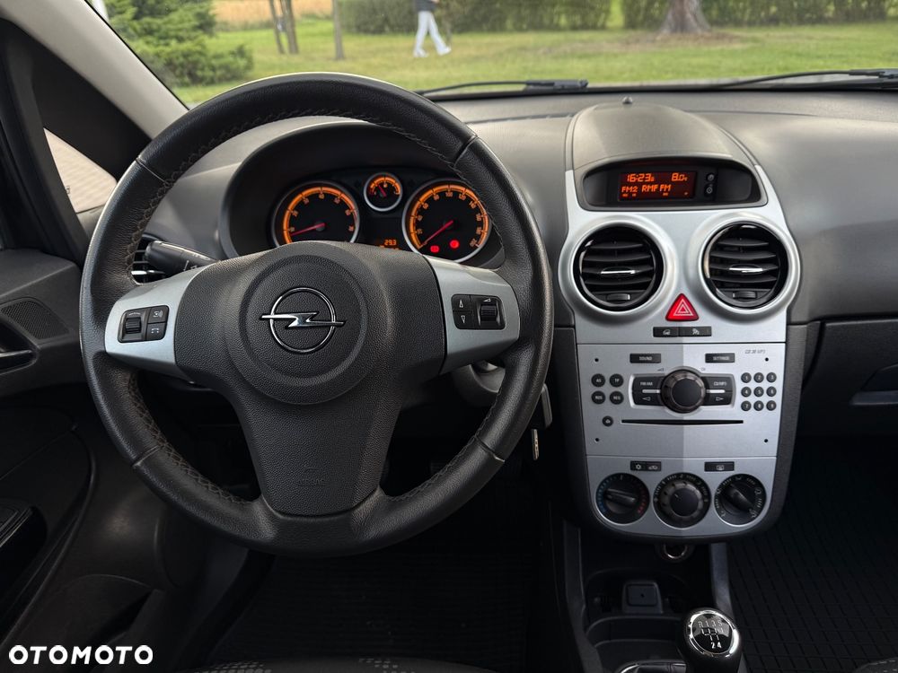 Opel Corsa 1.2 16V EcoFLEX Satellite - 33