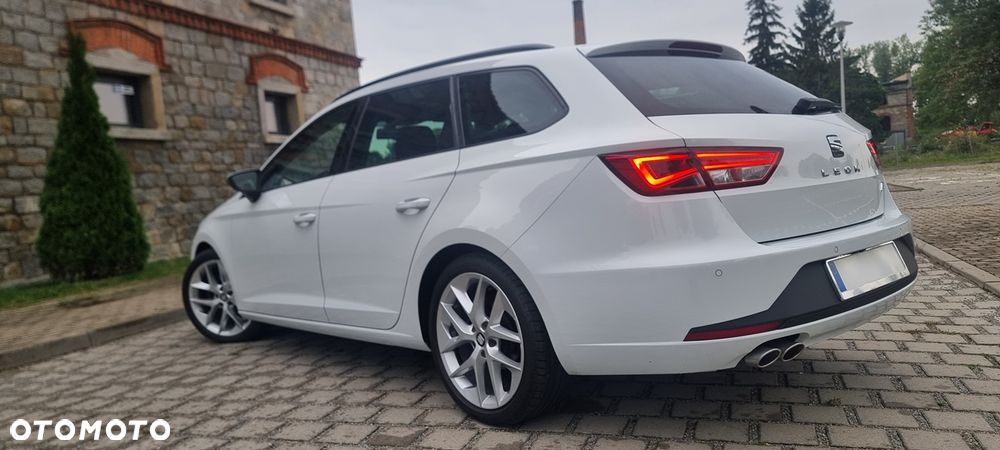 Seat Leon 2.0 TDI DPF DSG FR - 9