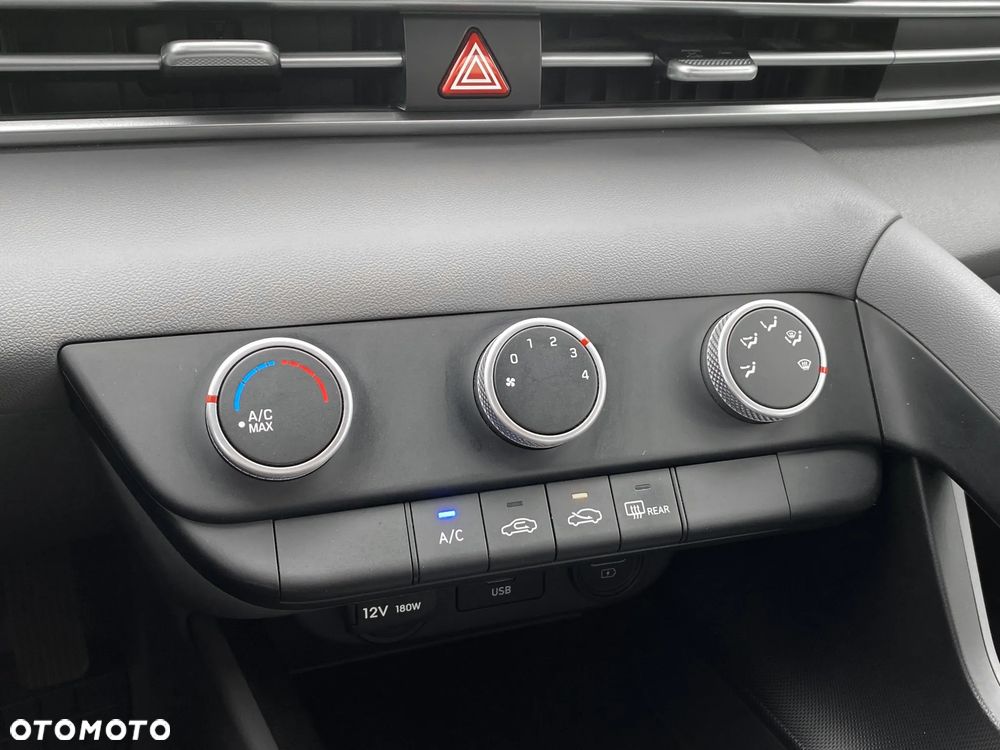 Hyundai Elantra 1.6 Modern - 20