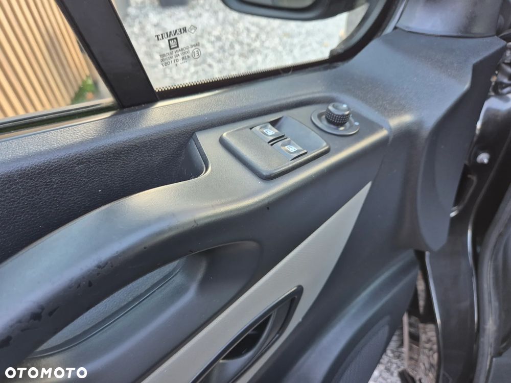 Renault Trafic - 34
