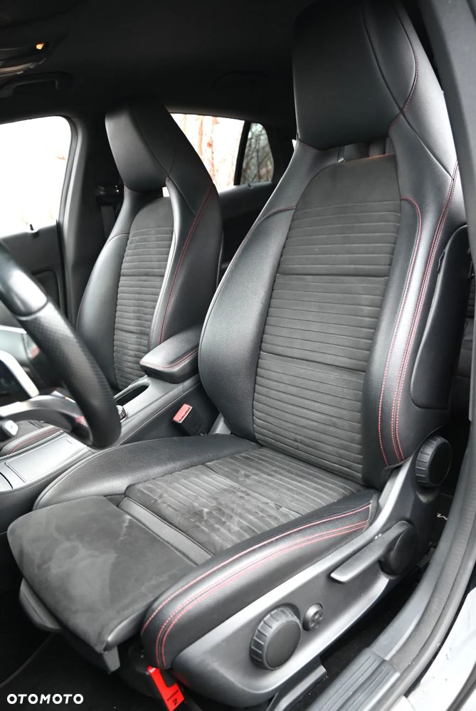 Mercedes-Benz CLA 200 7G-DCT AMG Line - 36