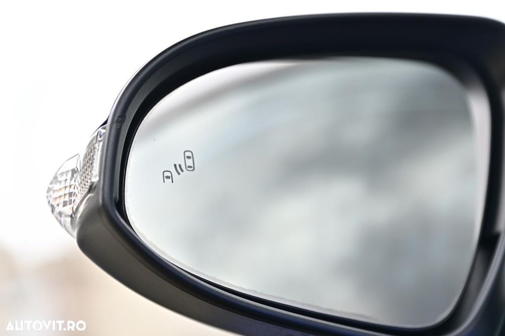 Toyota C-HR Lounge - 12