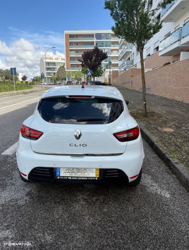 Renault Clio 0.9 TCe Limited Bi-Fuel - 3