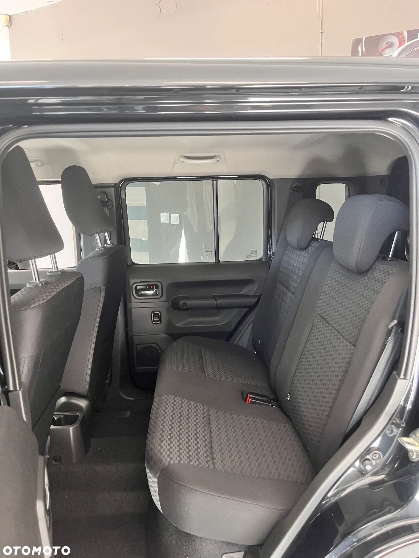 Suzuki Jimny 1.5 Elegance