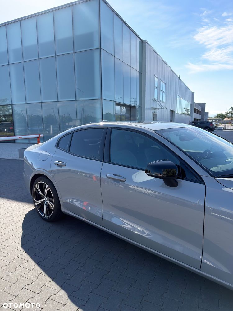 Volvo S60 B5 B AWD Plus Dark - 5