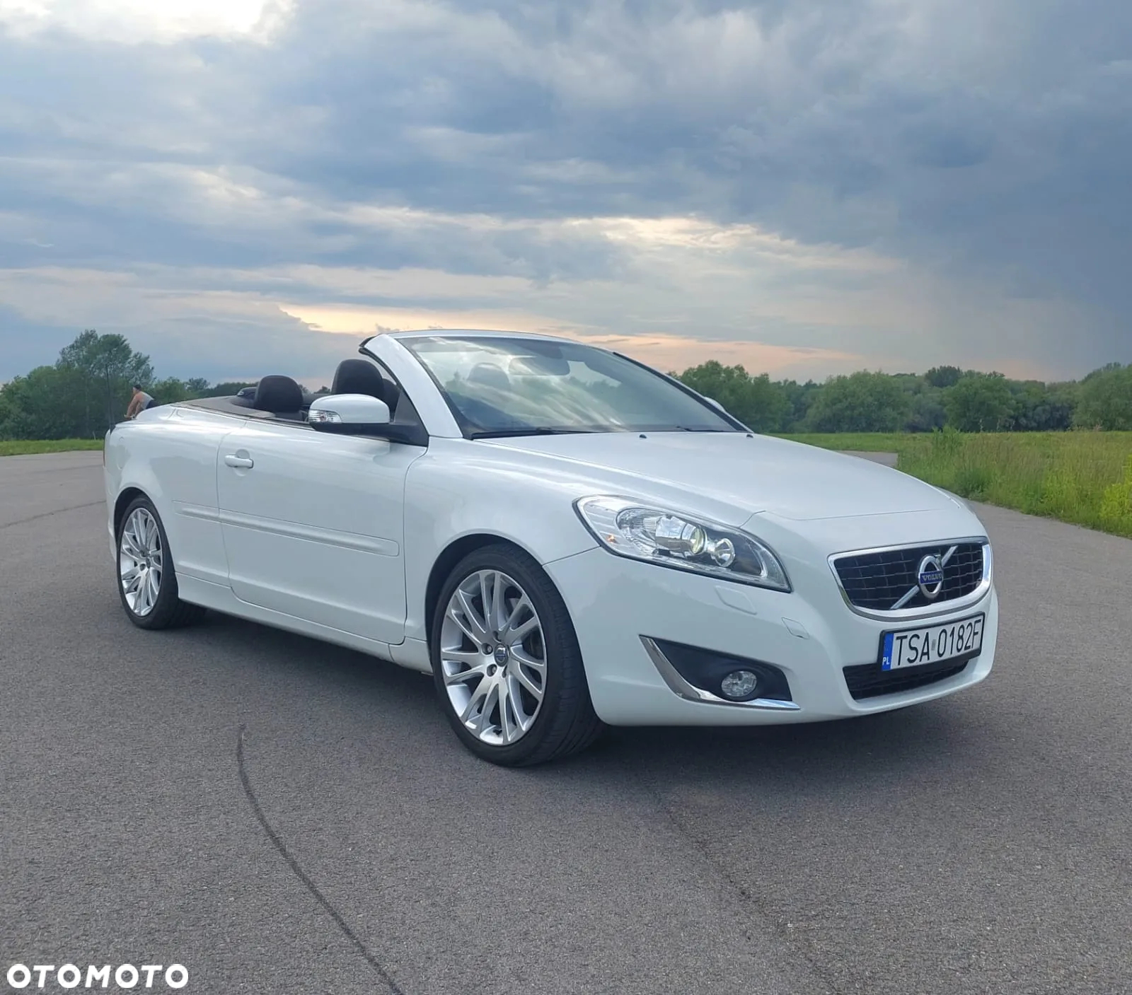 Volvo C70 D3 Momentum - 2