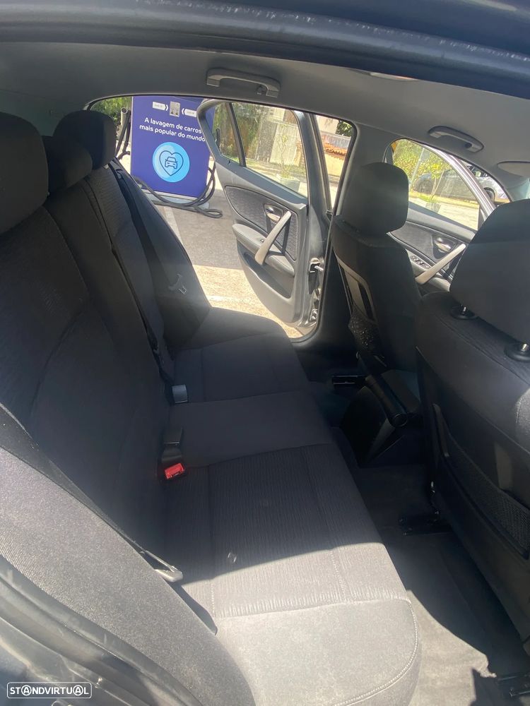 BMW 116 d - 6