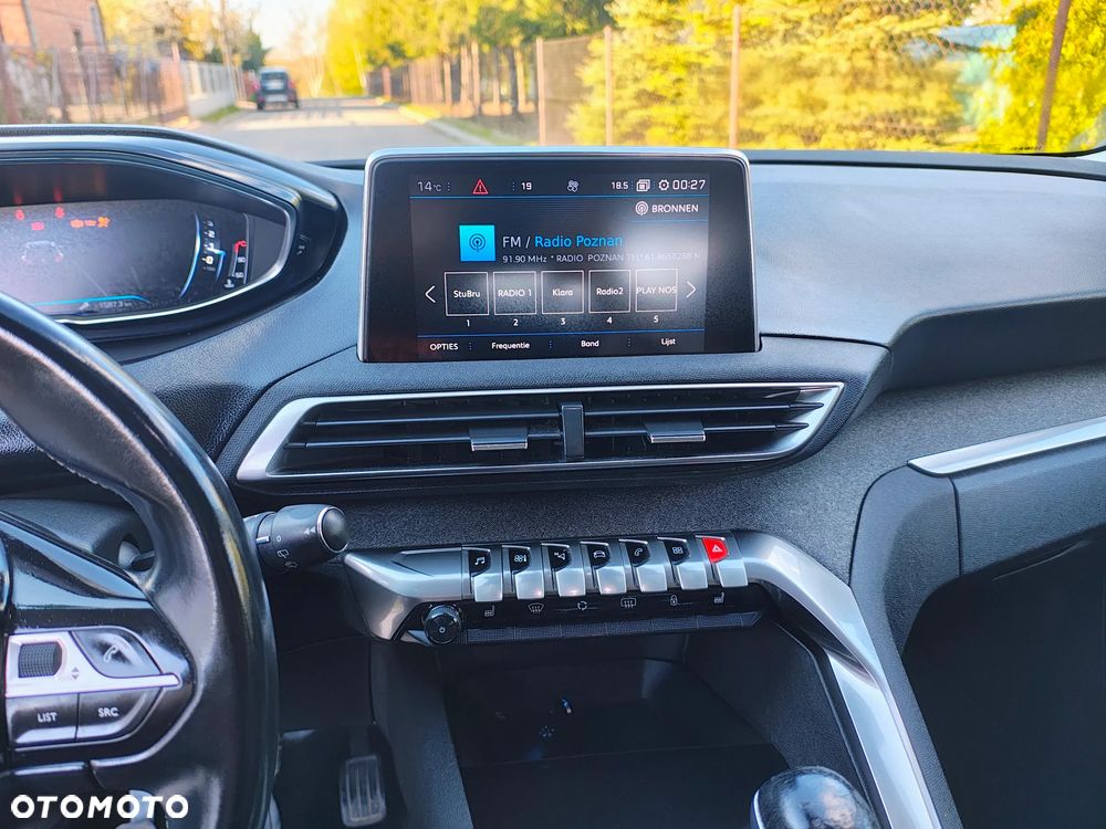 Peugeot 5008 BlueHDi 130 Active - 16