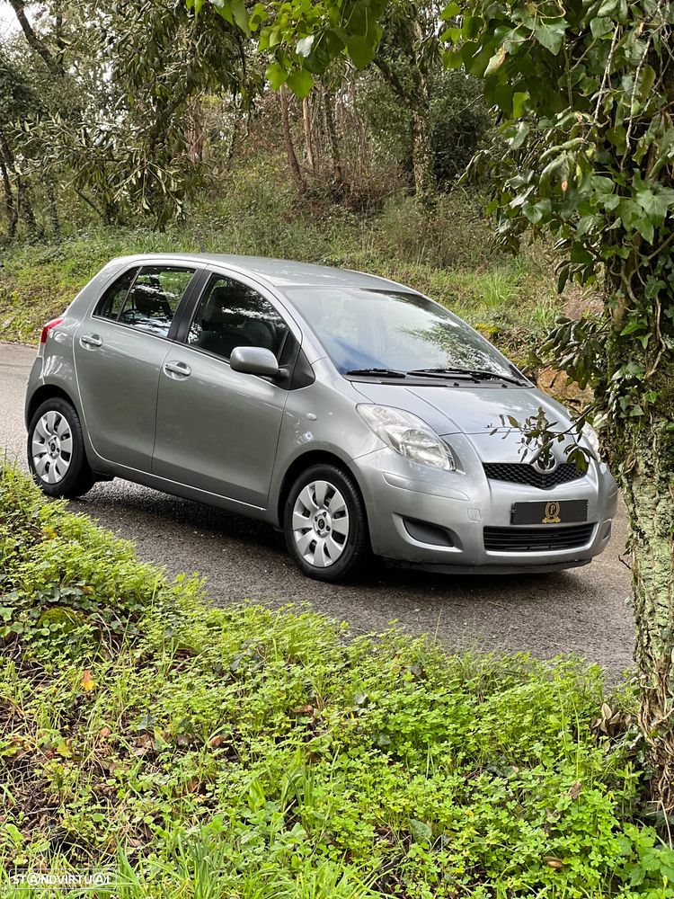 Toyota Yaris 1.33 VVT-i High Pack MM - 2