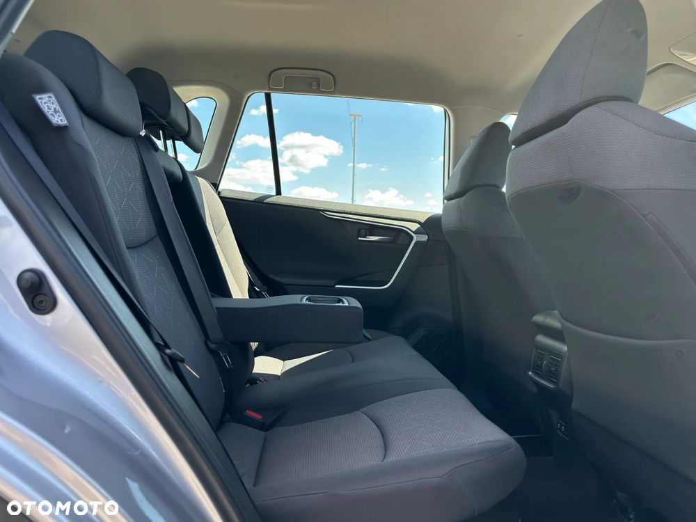 Toyota RAV4 2.5 Hybrid Active 4x2 - 35