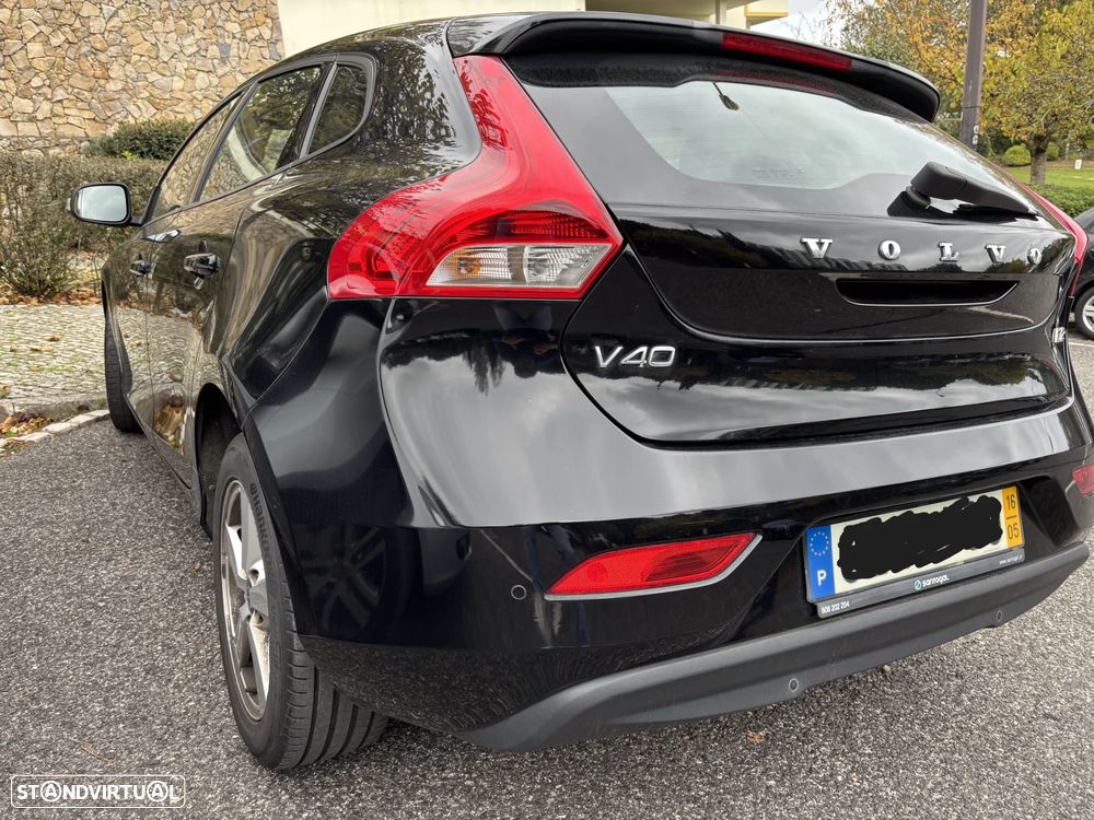 Volvo V40 2.0 D2 Kinetic - 2