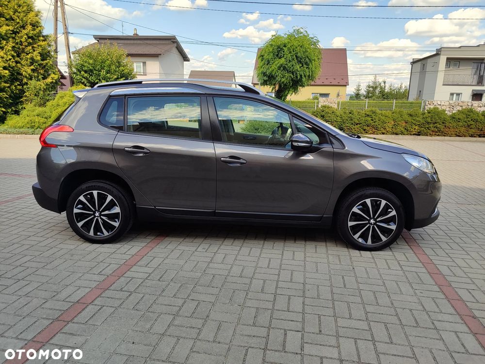 Peugeot 2008 PureTech 82 Allure - 12