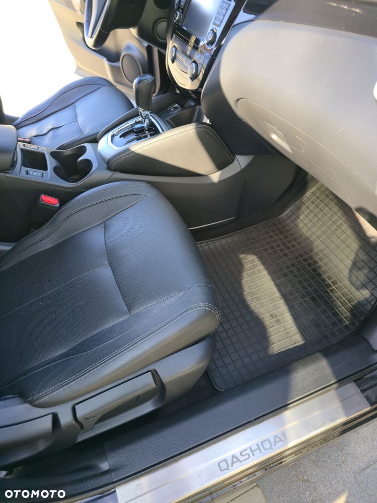 Nissan Qashqai 1.6 DCi Acenta Xtronic EU6 - 18