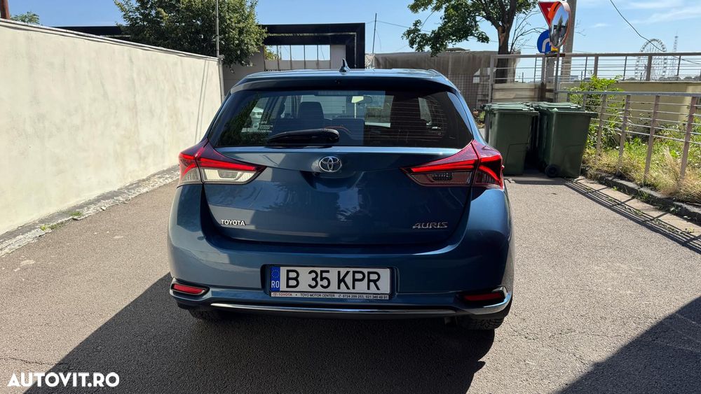 Toyota Auris 1.6 L Valvematic CVT Luna - 4