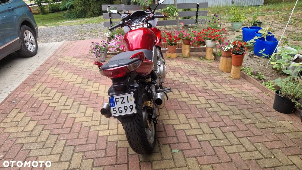 Honda CBF - 6
