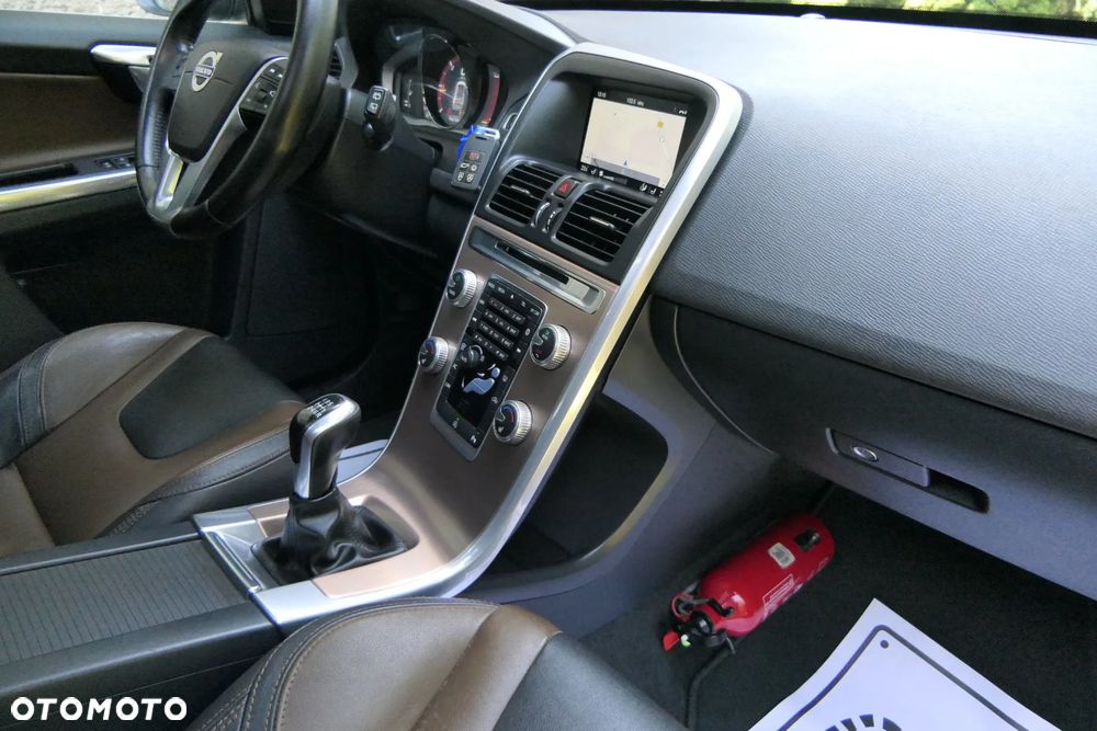 Volvo XC 60 D3 Drive-E Summum - 19