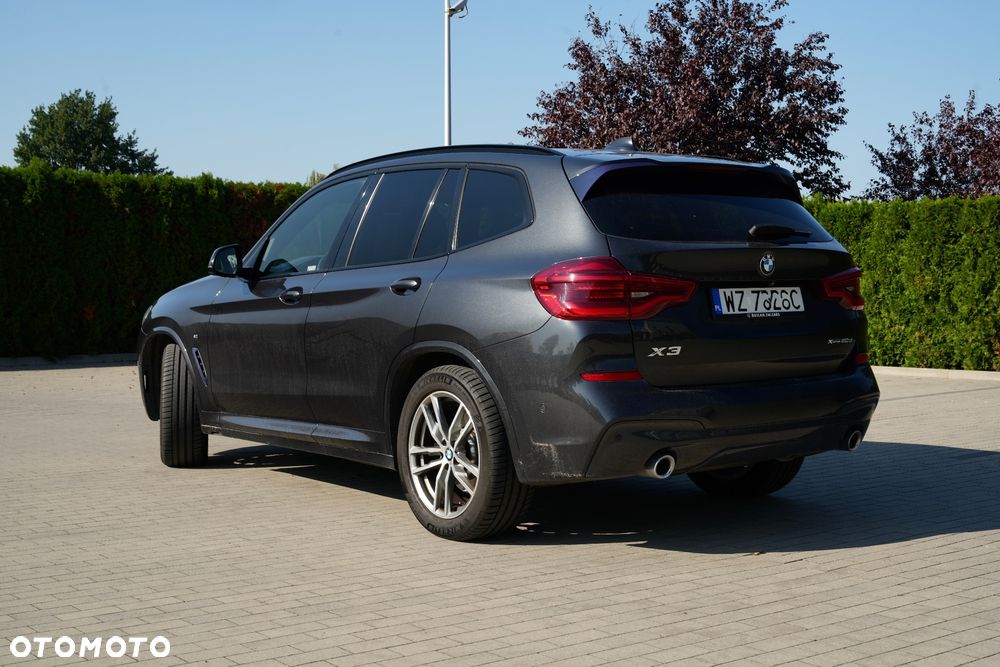 BMW X3 2018 photo 2