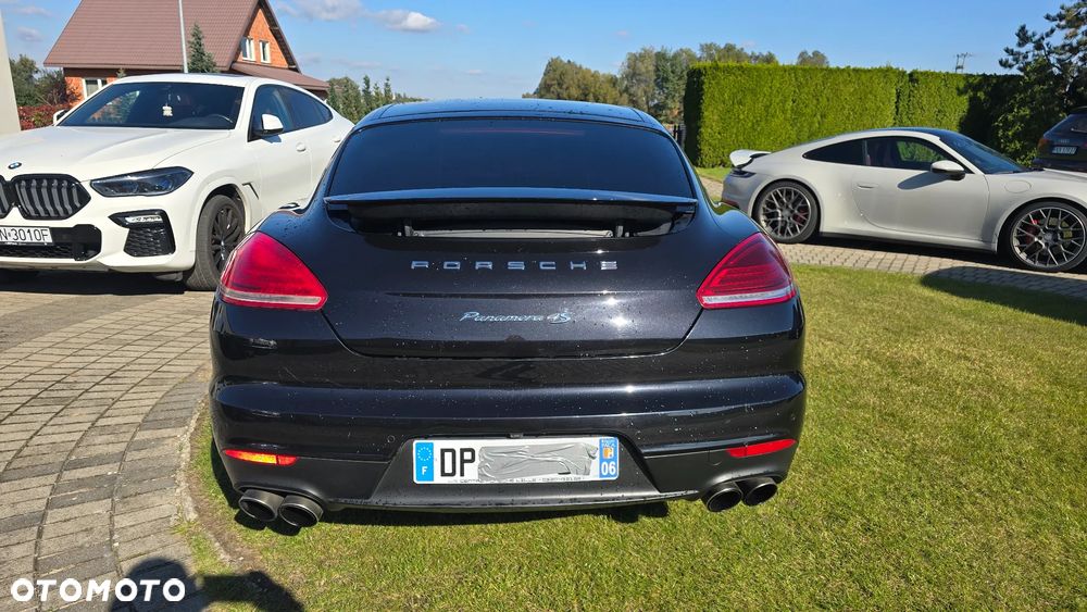 Porsche Panamera 4S Executive PDK - 9