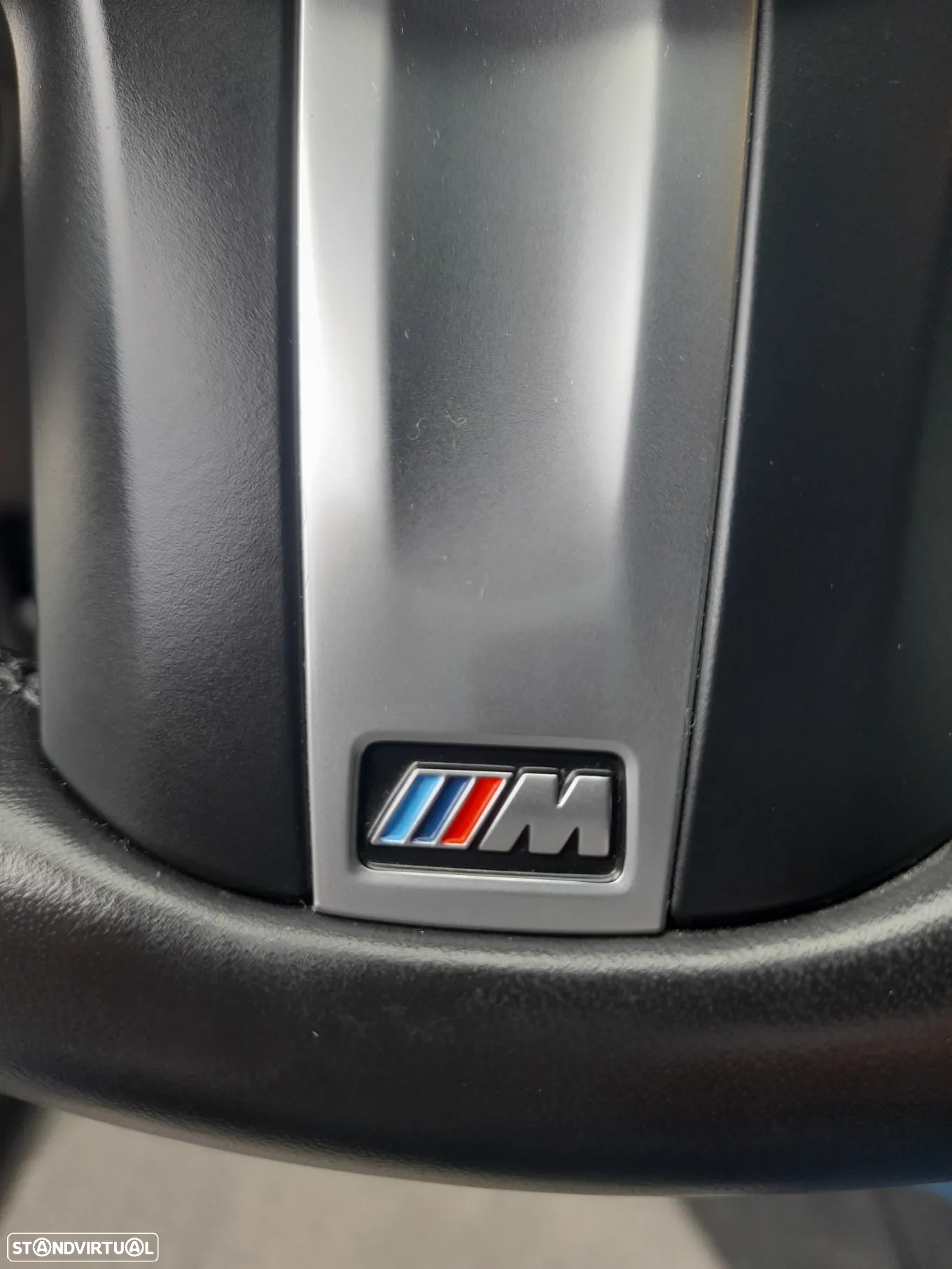 BMW i4 eDrive40 Pack Desportivo M - 18